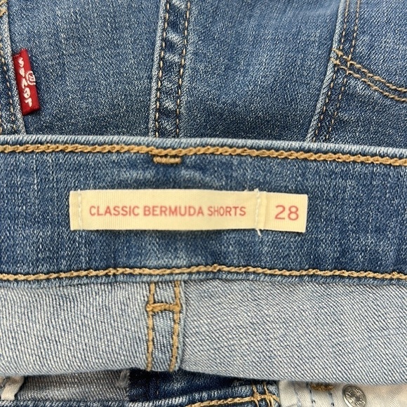 Levi’s Classic Bermuda Cuffed Shorts 28 Stretch Denim Mid Rise - Picture 5 of 12